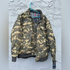 Tommy Hilfiger camo jacket NWT